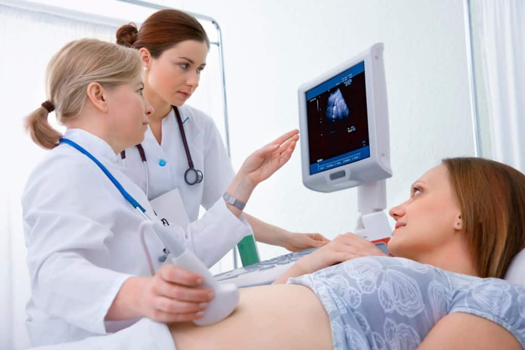 4 Months Pregnant – Receiving Prenatal Care 4 Months Pregnant – Receiving Prenatal Care