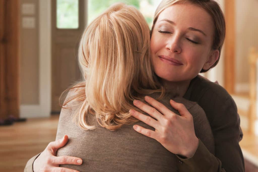 5 Months Pregnant – Telling Your Friends and Family 5 Months Pregnant – Telling Your Friends and Family