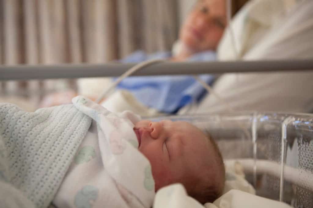 8 Months Pregnant – What to Expect After Delivery 8 Months Pregnant – What to Expect After Delivery