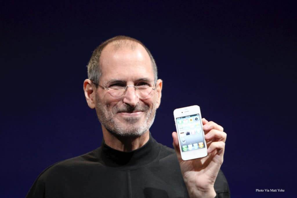 Steve Jobs Headshot 2010 - via Matt Yohe