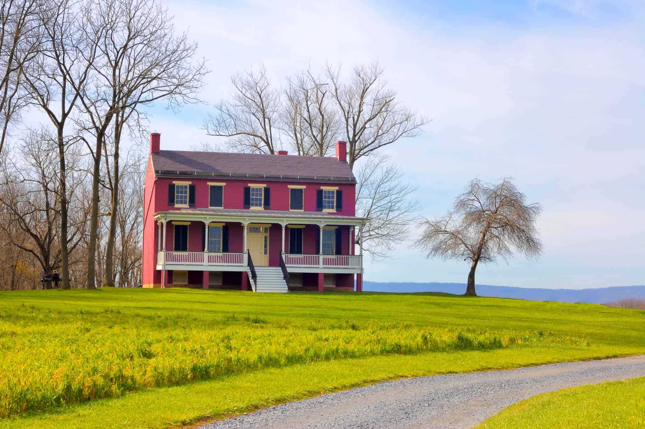 The Worthington house was occupied by the Union Army during the Battle of the Monocacy during the US Civil War. It is restored and preserved as a National Park and this gives the flavor of its appearance during the late 1800s